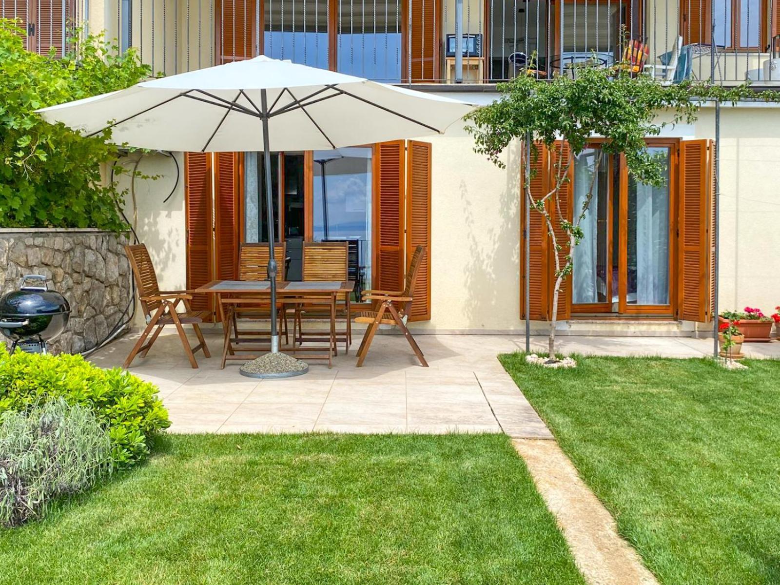 Apartment Peharovo Lovran Kültér fotó